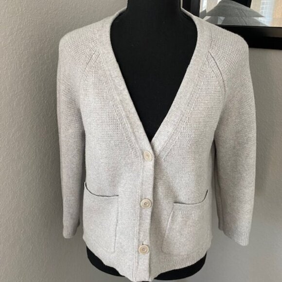 J.CREW V-Neck Button Cropped Cardigan Sweater Light Gray XS - Picture 2 of 12